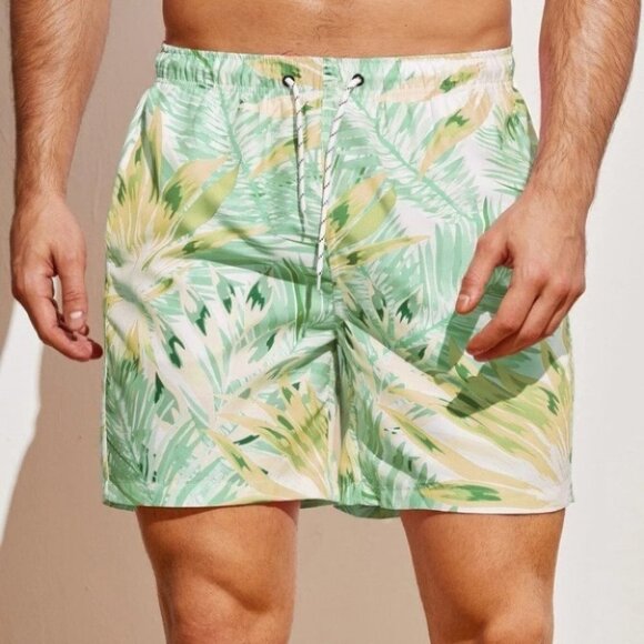Green Vacation Style Men Tropical Print Swim Trunks - Picture 1 of 5